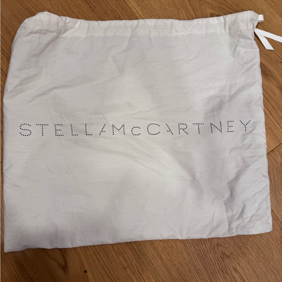 Stella Mccartbey Small Tote Eco Shaggy Deer W/ Gold Color Chain - Picture 6 of 14